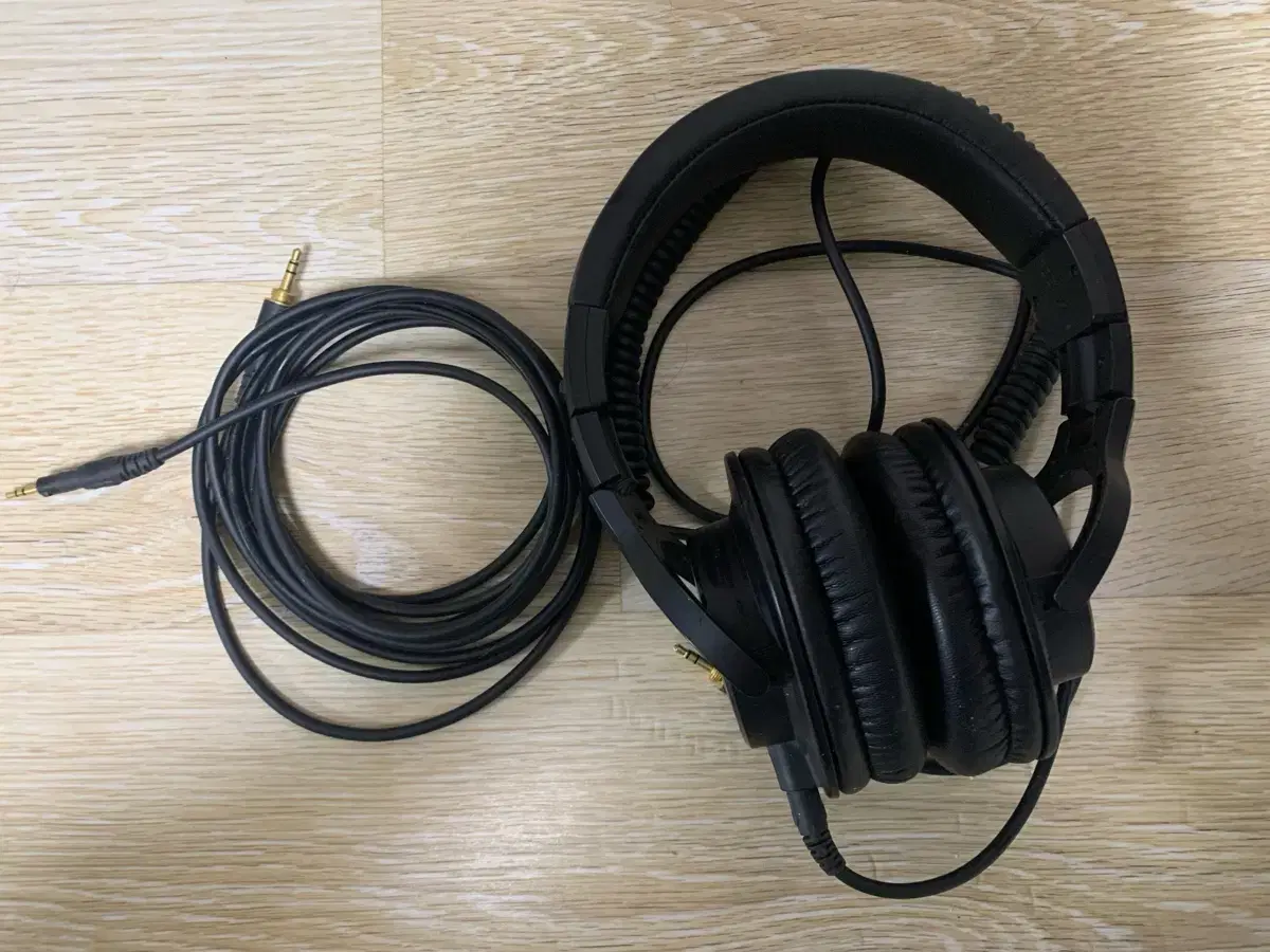 오디오테크니카 ATH-M40X